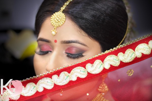 lucknow-bridal-makeup5BF3D81E-ECB7-2EB1-DC3F-3E350C23C756.jpg